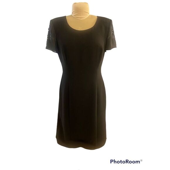 Little Black Dress by Donna Morgan Size 12 Short Sleeve - Picture 2 of 6